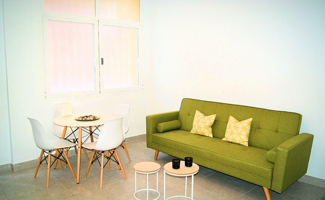 Apartamento El Anden De La Estacion Málaga Exteriör bild