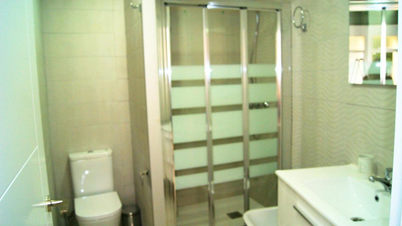 Apartamento El Anden De La Estacion Málaga Exteriör bild